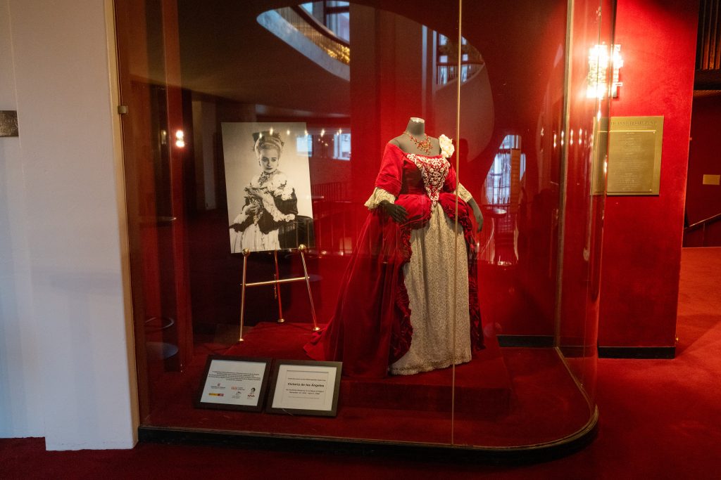 2023-24_Spring Exhibit_de los Angeles_Nozze di Figaro_Partarre_photo Jonathan Tichler (8)